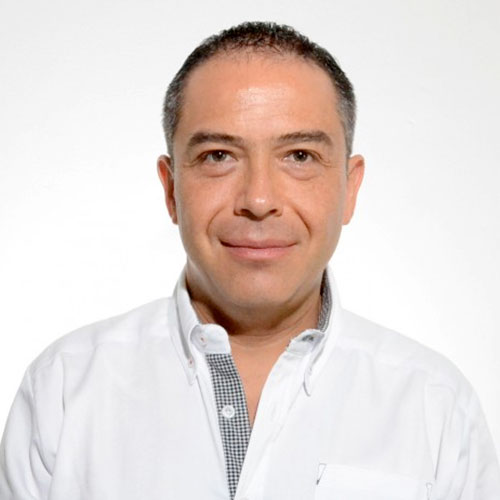Dr. José Sámano Castiillo